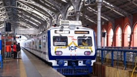 அரக்கோணம் ரூட்டில் ஏசி பயணம்.. சென்னையில் 2-ஆவது ஏசி மின்சார ரயில் சேவை.. எப்போது தொடங்குகிறது தெரியுமா?...