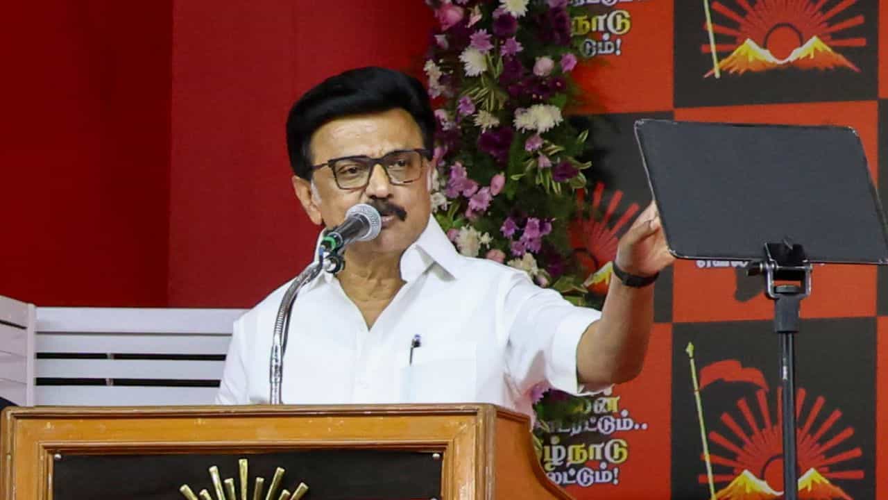 தலைமை செயலாளர் மாற்றம்.. தேர்தல் ஆணையத்தை சாடிய முதல்வர் ஸ்டாலின்..