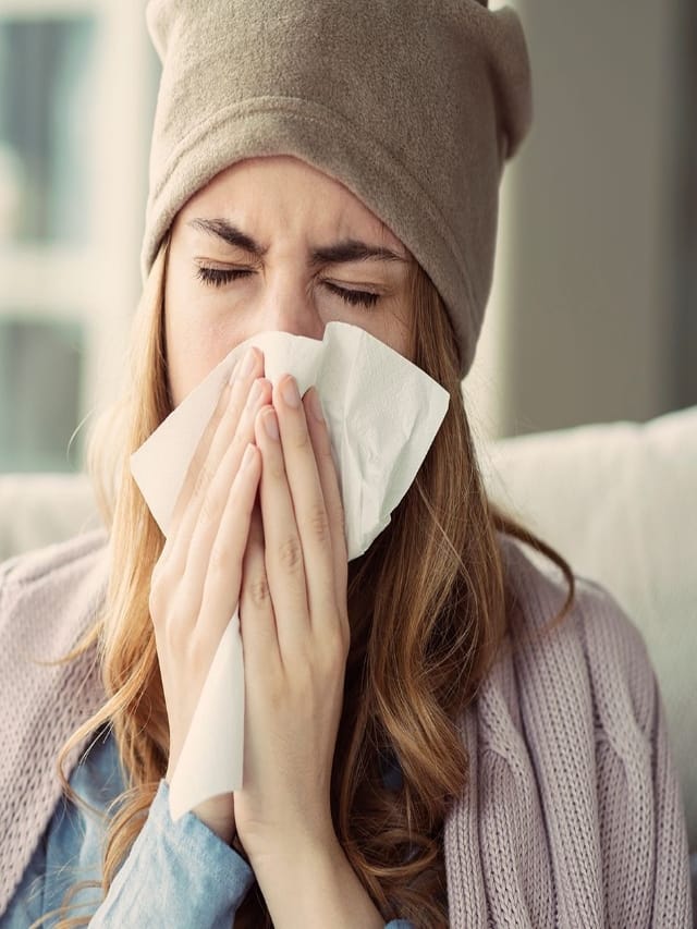 சளி இருந்தால் இரவில் தவிர்க்க வேண்டிய உணவுகள்..!