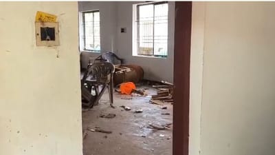 கன்னூரில் உள்ள காங்கிரஸ் அலுவலகம் மீது பயங்கர தாக்குதல்!