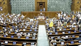 தொகுதி மறுவரையறை மசோதா 2026: புதிய தொகுதி எண்ணிக்கைகள் என்ன சொல்கிறது.....