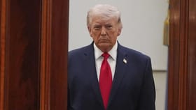 ஈரான் அழிக்கப்படும், ஹோர்முஸ் நீரிணை முற்றுகையிடப்படும் – அமெரிக்க அதிபர் டிரம்ப் கடும் எச்சரிக்கை...