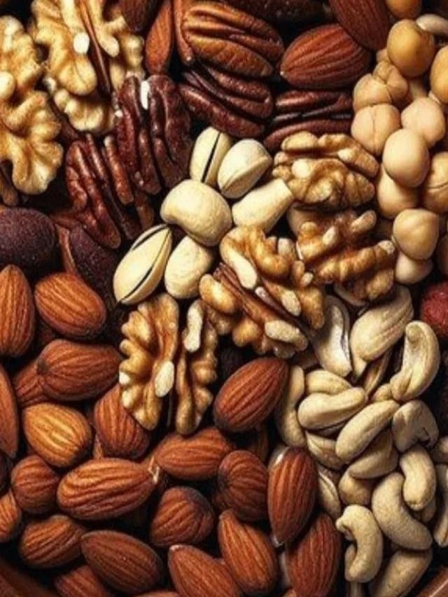 உடலை ஆற்றலை வழங்கும் உலர் பழங்கள் எது?