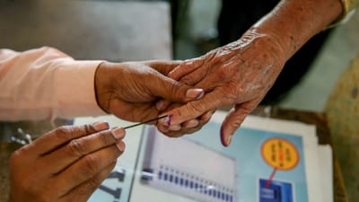 தமிழ்நாடு சட்டமன்றத் தேர்தல் திருவிழா.. அரியணையில் ஏறப்போவது யார்