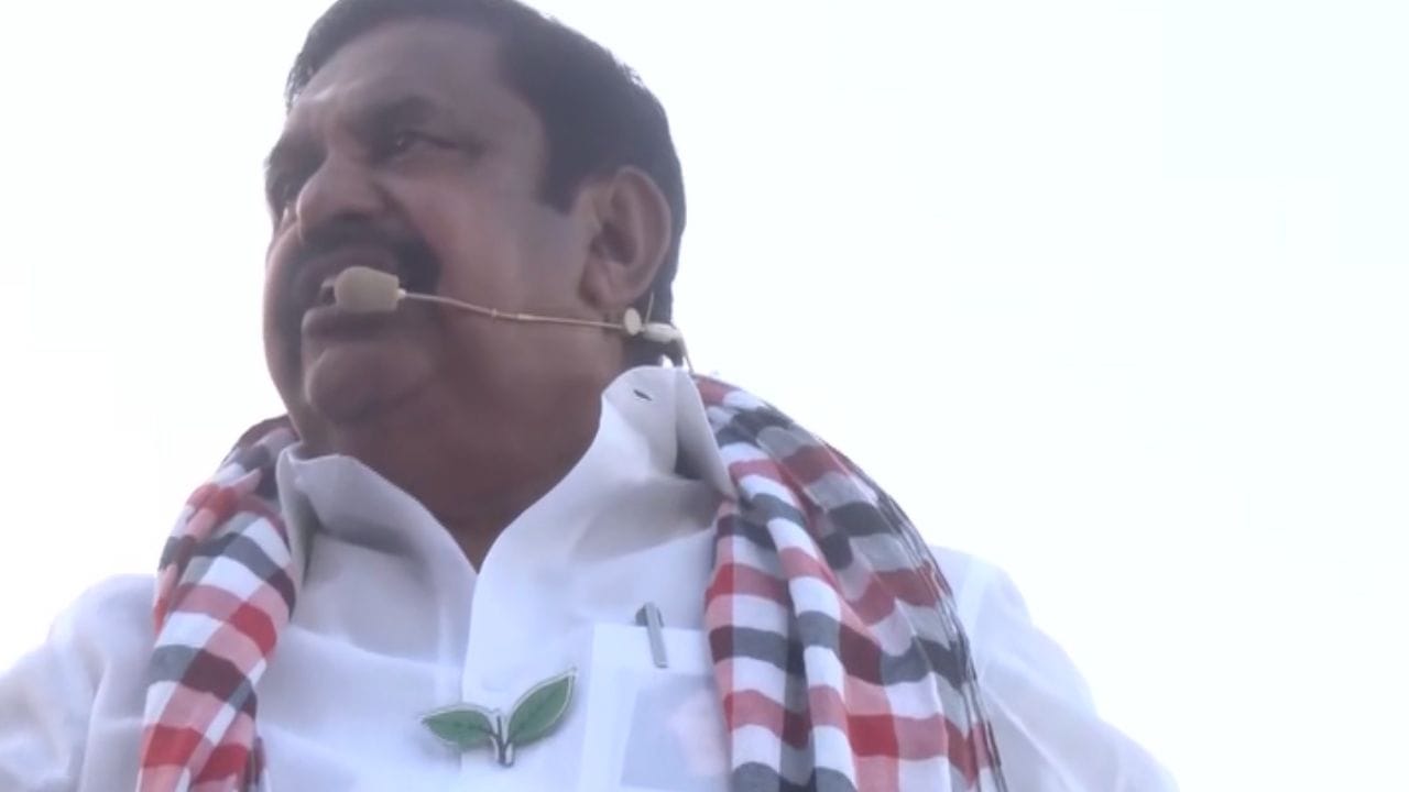 திமுக நினைத்திருந்தால் விவசாயிகளின் பிரச்னைகளை சரிசெய்து இருக்கலாம்.. எடப்பாடி பழனிசாமி பேச்சு! திமுக நினைத்திருந்தால் விவசாயிகளின் பிரச்னைகளை சரிசெய்து இருக்கலாம்.. எடப்பாடி பழனிசாமி பேச்சு!