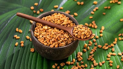 வெந்தயத்தை உணவில் சேர்ப்பதால் கிடைக்கும் 7 வியக்கத்தக்க நன்மைகள்!
