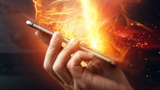 சம்மரில் போன் அதிகம் வெப்பமடையும் பிரச்னையா? தவிர்க்க இதை பண்ணுங்க!