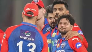 IPL 2026: 13/6.. பவர்பிளேவில் பரிதாபம்.. மோசமான சாதனை படைத்த டெல்லி!