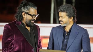 இணையத்தில் கசிந்த ஜன நாயகன் படம்… தயாரிப்பு நிறுவனத்திற்காக முக்கிய முடிவு எடுத்த நடிகர் விஜய்