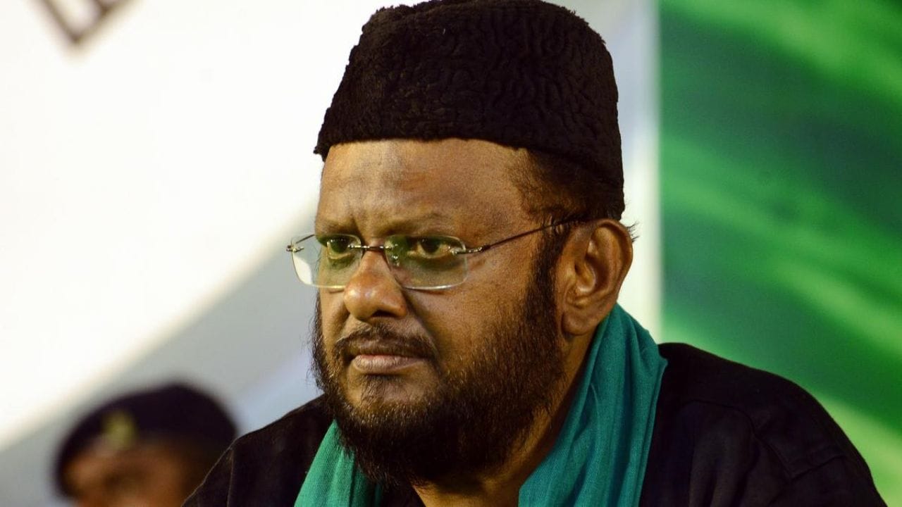 தமிழ்நாடு முஸ்லிம் முன்னேற்றக் கழகத்தின் உறுப்பினராகவும் இருந்து வரும் இவர் 2016 சட்டமன்றத் தேர்தலில் போட்டியிட்ட நிலையில், சமூக செயல்பாடுகள் மற்றும் பெரிய அரசியல் கட்சிகளுடன் கூட்டணி அமைப்பதன் மூலம் அவரது கட்சியின் செல்வாக்கை தொடர்ந்து வளர்த்தார். தற்போது, வருகிற சட்டமன்ற தேர்தலில் நாகப்பட்டினம் சட்டமன்ற தொகுதியின் வேட்பாளராக ஜவாஹிருல்லா அறிவிக்கப்பட்டுள்ளார்.