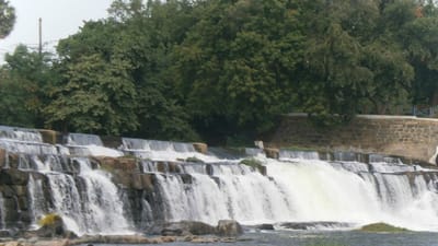 ஈரோடு அருகே பரிசல் பயணத்துடன் சூப்பர் சுற்றுலா ஸ்பாட்!