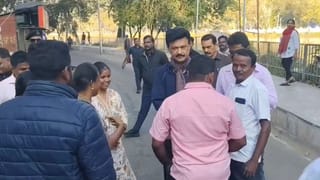 கொடைக்கானலில் முதல்வர் நடைபயணம்.. செல்ஃபி எடுத்த பொதுமக்கள்!