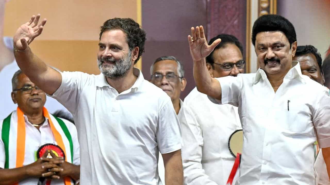 ராகுல் காந்தி தமிழகம் வருகை.. அழுத்தமா? கூட்டணி தர்மமா? பின்னணி என்ன?