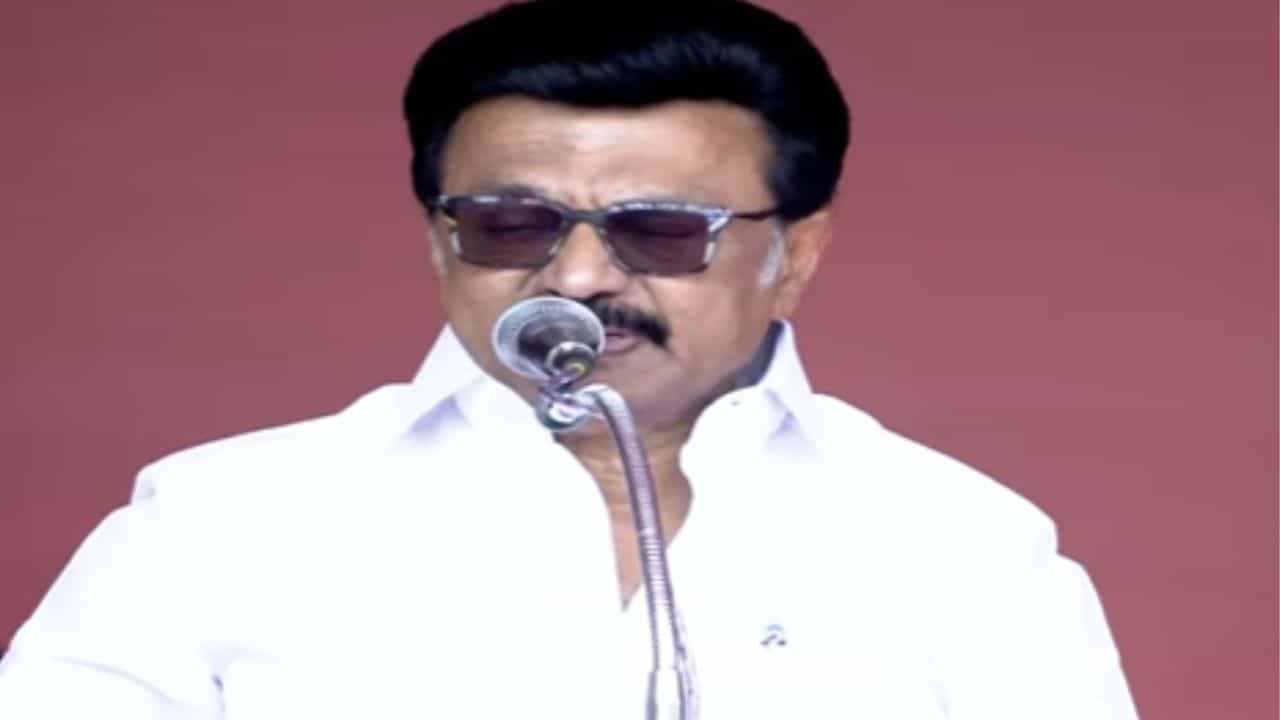 பாஜகவின் பாதம் தாங்கியாக மாறிவிட்டார் பழனிசாமி... முதல்வர் மு.க.ஸ்டாலின் கடும் தாக்கு! பாஜகவின் பாதம் தாங்கியாக மாறிவிட்டார் பழனிசாமி... முதல்வர் மு.க.ஸ்டாலின் கடும் தாக்கு!