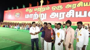 “படிக்காவிட்டாலும் அரசு வேலை, 5 இடங்களில் தலைநகரம்”.. சீமானின் புதிய தேர்தல் முழக்கம்.. “படிக்காவிட்டாலும் அரசு வேலை, 5 இடங்களில் தலைநகரம்”.. சீமானின் புதிய தேர்தல் முழக்கம்..