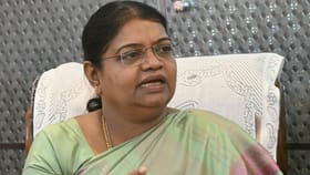 P. Geetha Jeevan Tamil Nadu Election: திமுகவில் ஒரே பெண் அமைச்சர்… தூத்துக்குடி தொகுதியை தக்க வைப்பாரா கீதா ஜீவன்!...