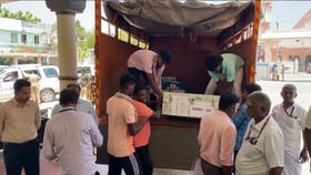 ஜனநாயக திருவிழா.. வாக்குச்சாவடிகளில் ஏற்பாடுகள் தீவிரம்.....