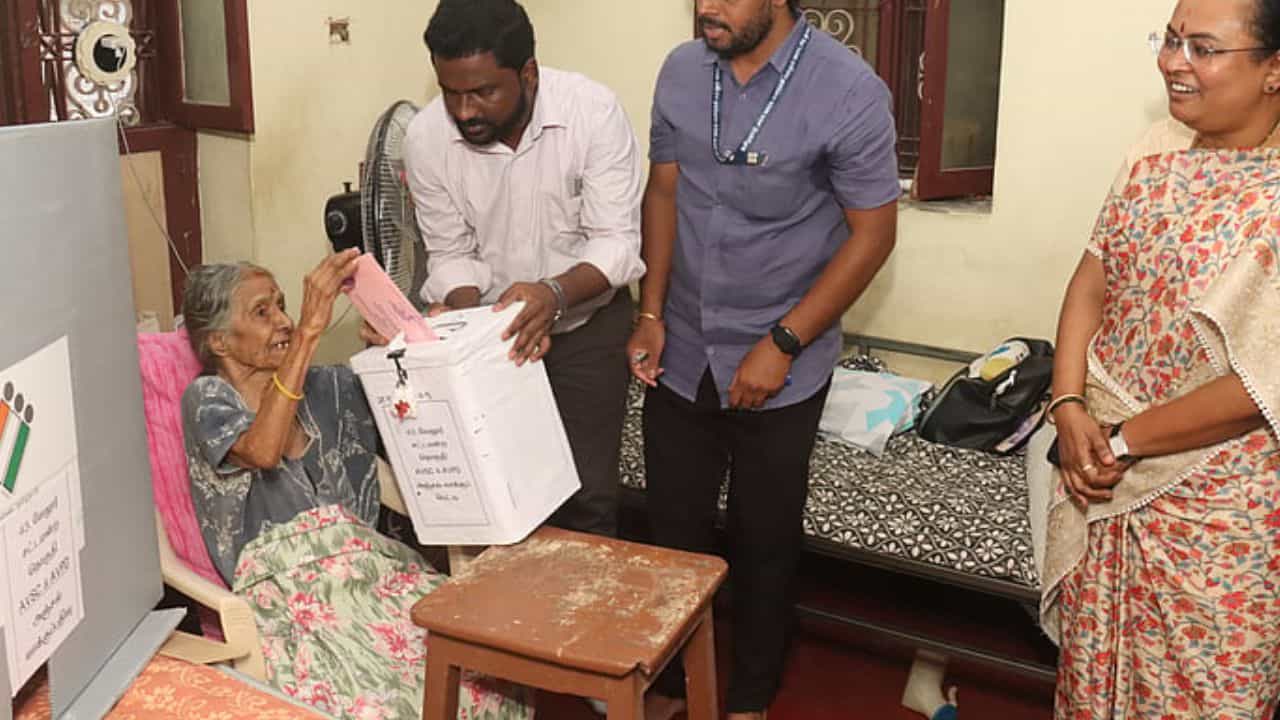 சென்னையில் தபால் வாக்குப்பதிவு.. ஏப்ரல் 16, 17 மற்றும் 18 நடக்கும் என அறிவிப்பு..