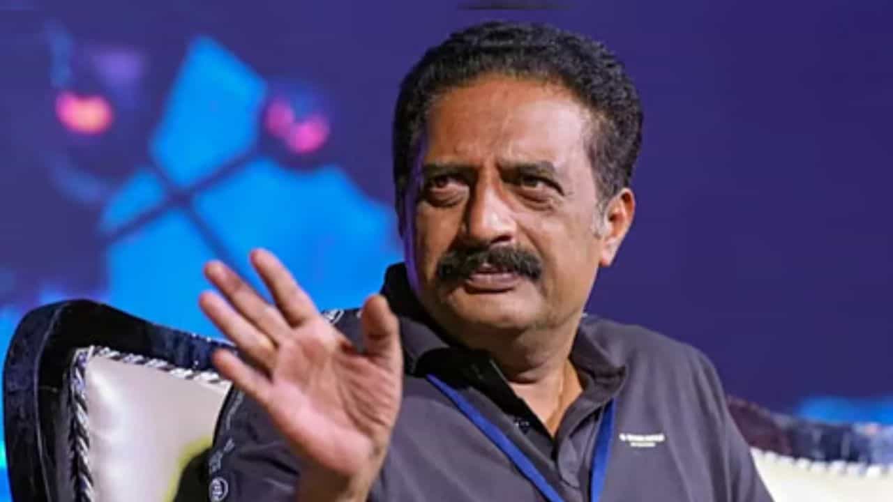 ராமாயணம் குறித்து சர்ச்சை கருத்து - பிரகாஷ்ராஜ் மீது வழக்குப் பதிவு