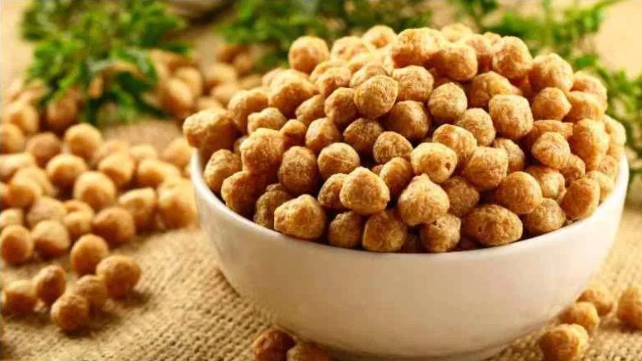 சிக்கனை விரும்பாதவர்களுக்கு, சோயா ஒரு சிறந்த மாற்றாக அமைகின்றன. வெறும் 50 கிராம் உலர்ந்த சோயா துண்டுகளிலேயே சுமார் 25 கிராம் புரதம் நிறைந்துள்ளது.