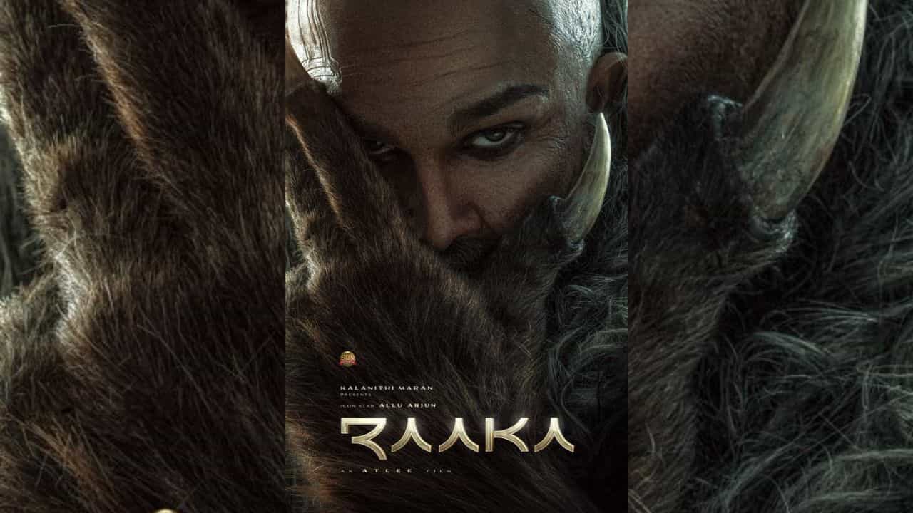 வெளியானது அல்லு அர்ஜூனின் 22-வது படத்தின் டைட்டில் போஸ்டர் வெளியானது அல்லு அர்ஜூனின் 22-வது படத்தின் டைட்டில் போஸ்டர்