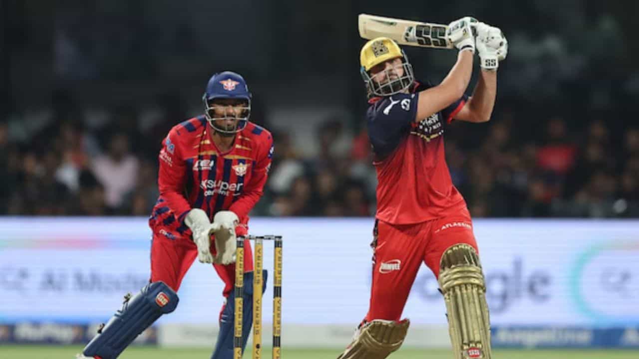 IPL 2026: ஐபிஎல் 2026ல் ஆர்சிபி டிக்கெட்டின் விலை ரூ. 15,000? ப்ளாக் மார்க்கெட்டில் கல்லா கட்டியதால் பரபரப்பு!