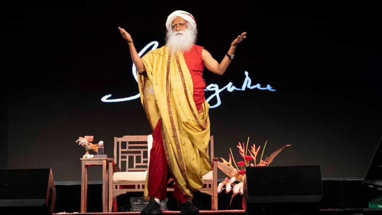 இந்தியாவை ஒரு நாகரிகமாகவே பாருங்கள் - ஐஐடி மாநாட்டில் சத்குரு பேச்சு