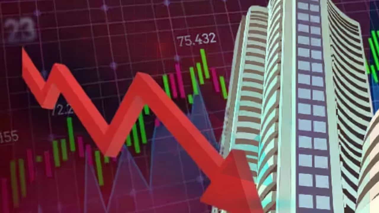 அமெரிக்க அதிபர் ட்ரம்ப் கொடுத்த அதிர்ச்சி.. சென்செக்ஸ் மற்றும் நிஃப்டி கடும் சரிவு!