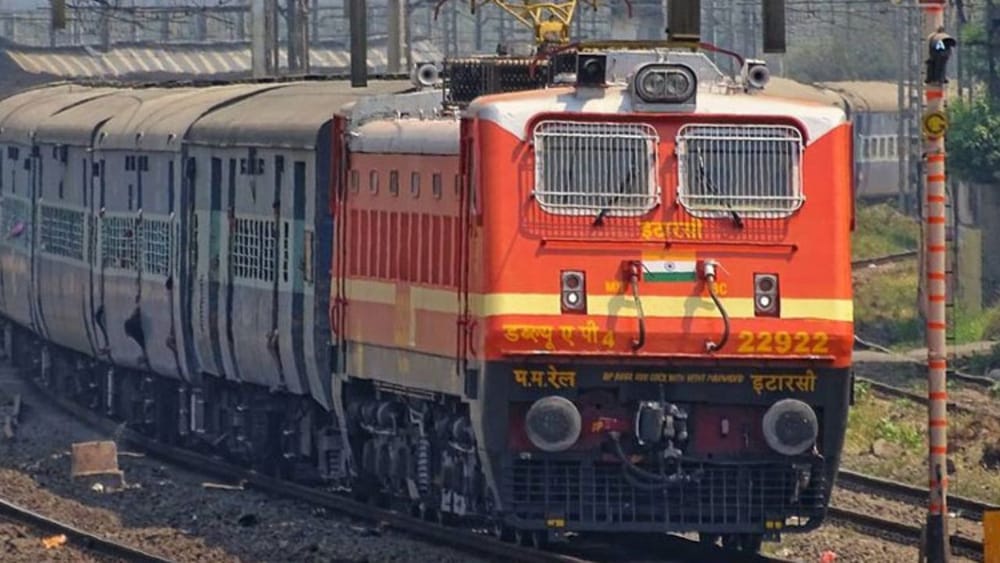ரயில் பயணிகளுக்கு முக்கிய அறிவிப்பு... ரயில் சேவையில் மாற்றம்...!