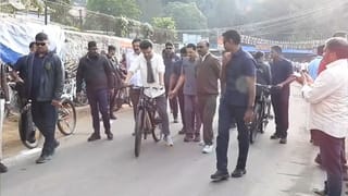 பொது மக்களுடன் செல்ஃபி எடுத்து சைக்கிளை ஓட்டிச்சென்ற முதல்வர் ஸ்டாலின்..