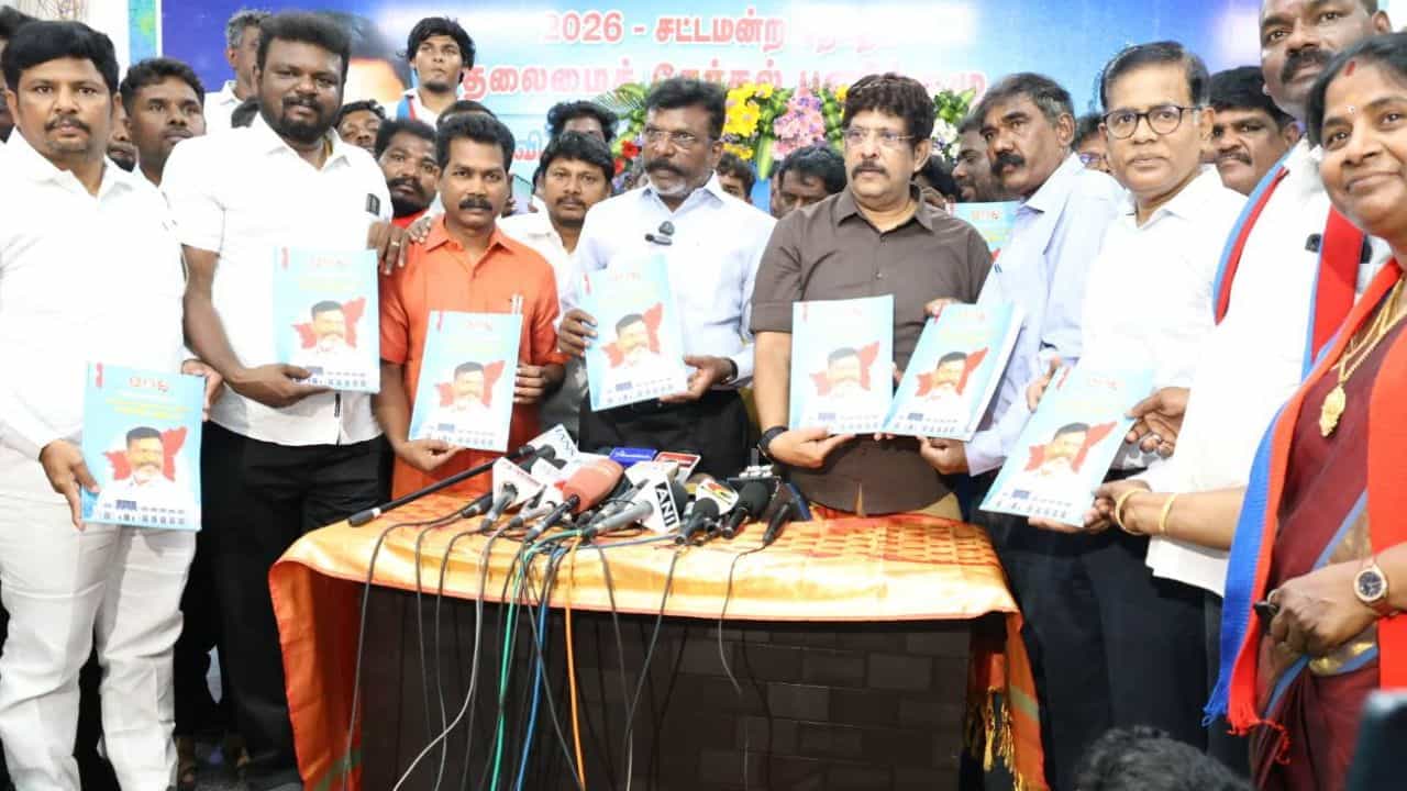 அதிமுக, பாஜகவுக்கு ஆதரவாக செயல்படும் விஜய்.. திருமாவளவன் பகிரங்கக் குற்றச்சாட்டு!!