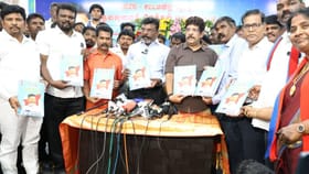 “அதிமுக, பாஜகவுக்கு ஆதரவாக செயல்படும் விஜய்”.. திருமாவளவன் பகிரங்கக் குற்றச்சாட்டு!!...