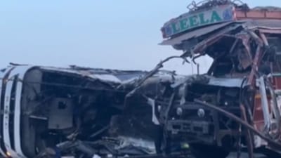 திண்டிவனம் அருகே நொடிப்பொழுதில் நேர்ந்த துயரம்:40 பயணிகள் காயம்