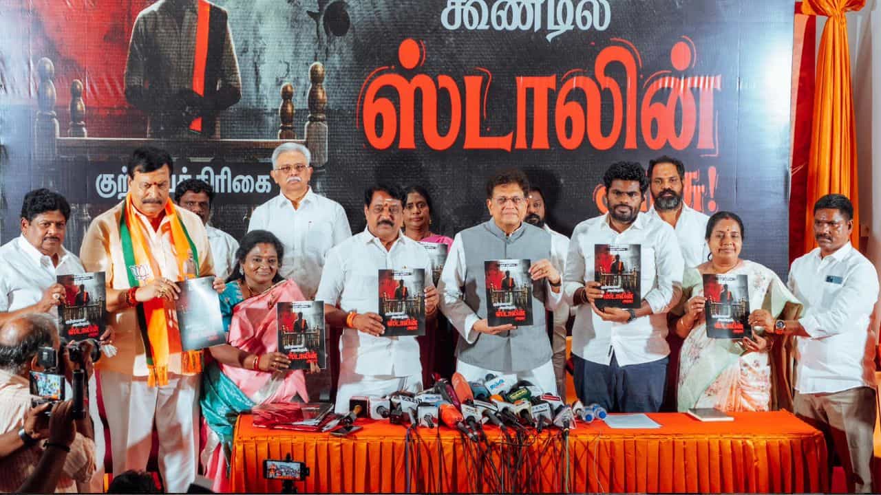 அரசியலில் விஜயகாந்த், கமல்ஹாசன் வரிசையில் விஜய்யும் வீழ்ச்சி அடைவார்.. பியூஸ் கோயல் விமர்சனம்!! அரசியலில் விஜயகாந்த், கமல்ஹாசன் வரிசையில் விஜய்யும் வீழ்ச்சி அடைவார்.. பியூஸ் கோயல் விமர்சனம்!!