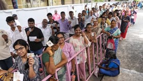 75 ஆண்டுகால சாதனையை முறியடித்த தமிழகம்.. சட்டமன்றத் தேர்தலில் 85.15% வாக்குப்பதிவு.....