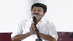 கரூர் சம்பவம் முதல் விவாகரத்து வரை… திமுக – பாஜகவை விமர்சித்து கர்ஜித்த விஜய்!...