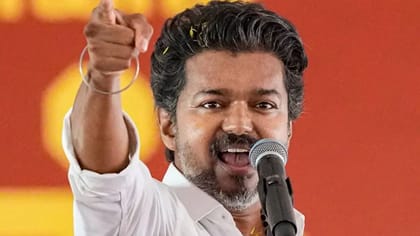 ஸ்டாலின் சார் வாயை திறங்க சார்.. ஆக்ரோஷமாக பேசிய முதல்வர் விஜய்!