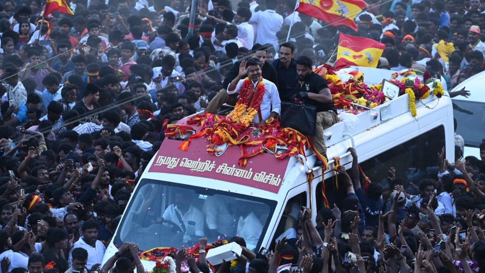 தொடரும் விஜய்யின் ஆன்மீக பயணம்!!