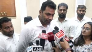 ஆ. ராஜா பகிரங்க மன்னிப்பு கோர வேண்டும் - அமைச்சர் ஆதவ் அர்ஜுனா