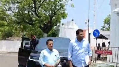 தலைமை தேர்தல் அதிகாரியை சந்தித்த ஆதவ் அர்ஜுனா!
