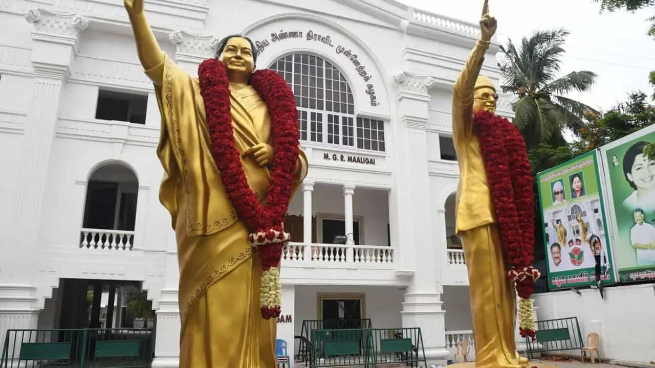 101 தொகுதிகளில் டெபாசிட்டை இழந்த அதிமுக வேட்பாளர்கள்.. யார்.. யார்.. தெரியுமா?