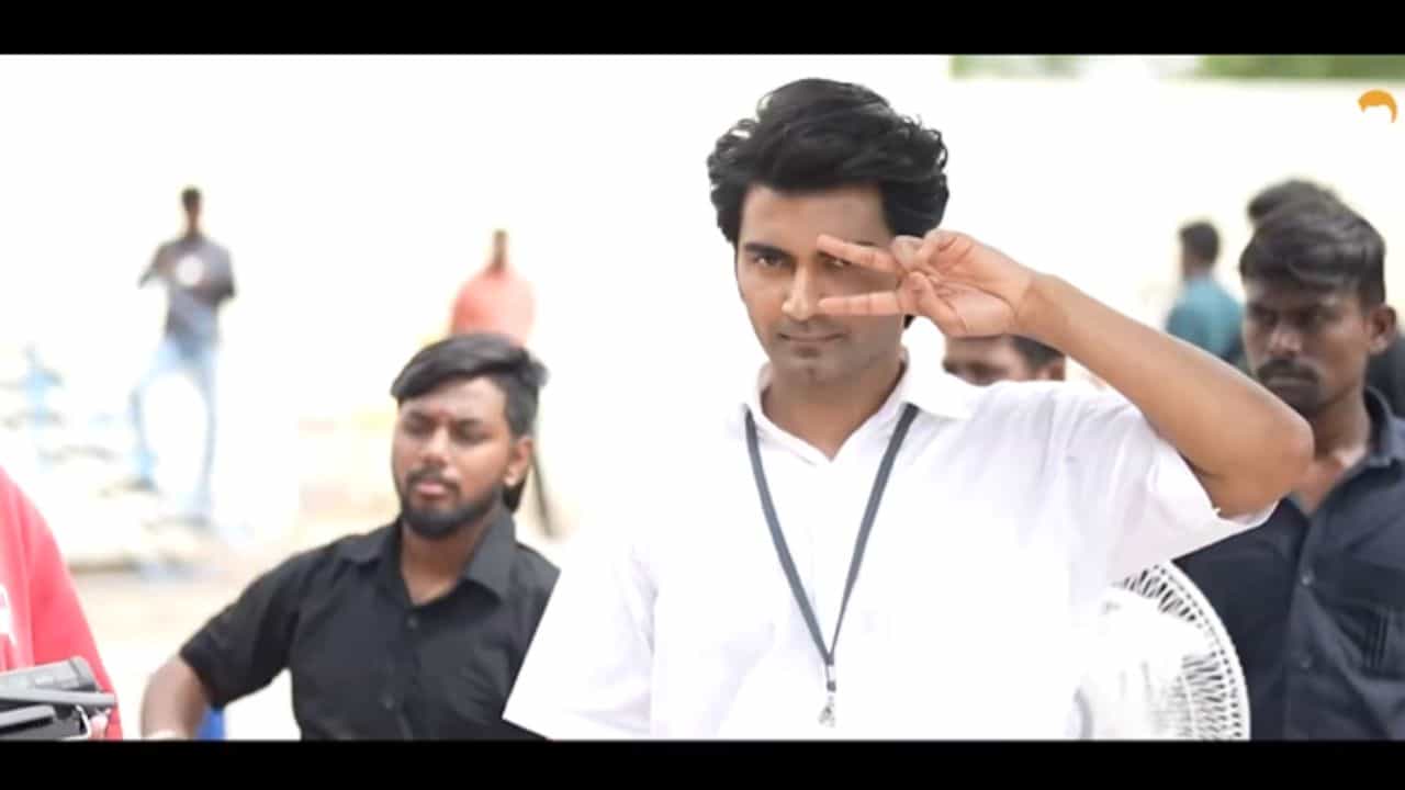 அதர்வாவின் பிறந்த நாளை வீடியோ வெளியிட்டு கொண்டாடும் இதயம் முரளி படக்குழு