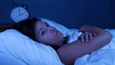 நள்ளிரவு வரை விழித்திருப்பவரா நீங்கள்? பேரதிர்ச்சி!