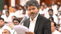 டாப் 5 பட்டியலில் இடம்பிடித்த தமிழக முதல்வர் விஜய்.....