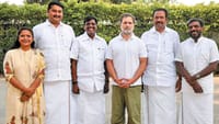 தமிழக காங்கிரஸ் எம்எல்ஏக்கள் ராகுல் காந்தியுடன் சந்திப்பு...