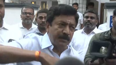 சிவி சண்முகம் வீட்டில் கூடிய முக்கிய அதிமுக நிர்வாகிகள்!