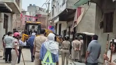 டெல்லி - போதைப்பொருள் விற்பனையாளர்களுக்கு எதிராக நடவடிக்கை!