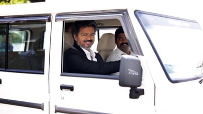 ரூ.2.90 கோடியில் 40 புதிய வாகனங்கள்.. ஓட்டிப்பார்த்த முதல்வர்..