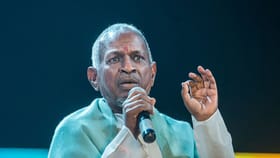 என் இனிய பொன் நிலாவே… இளையராஜாவுக்கு சொந்தம் கிடையாது – நீதிமன்றம் பரபரப்பு கருத்து...