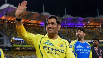 ஒரு போட்டியில் கூட விளையாடாத தோனி.. ஏமாற்றத்தில் CSK ரசிகர்கள்!